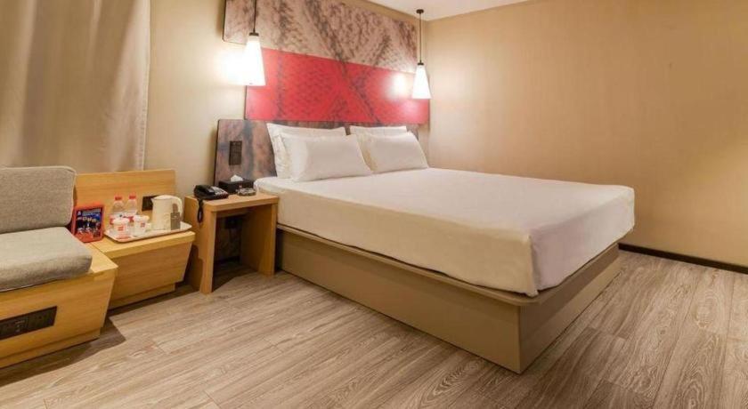 Ibis Harbin Normal University Экстерьер фото